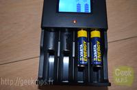 Recharger des piles alcalines c est possible 009 Chargeur Pile 009
